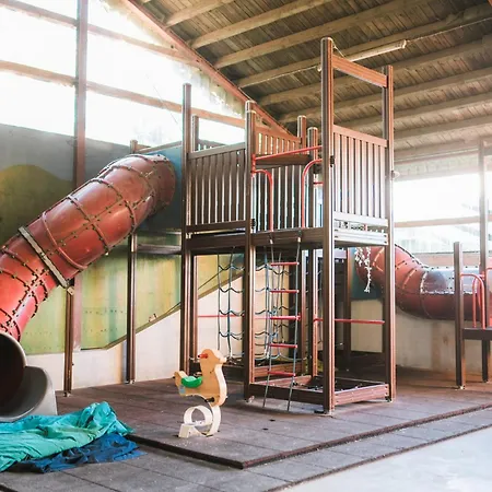 Hof Koehne - Altes - Katze 施马伦贝格