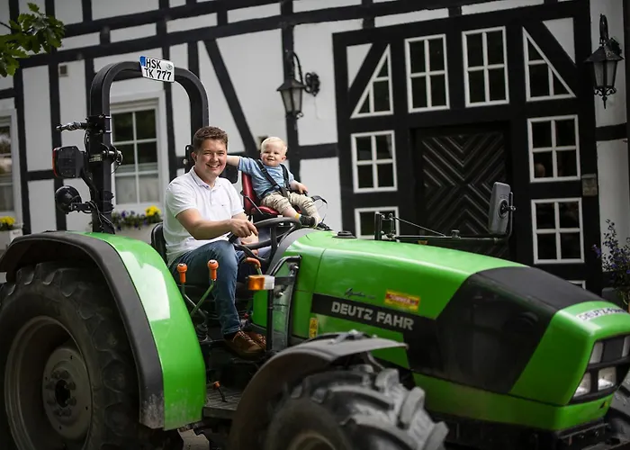 Hof Koehne - Altes - Katze Schmallenberg